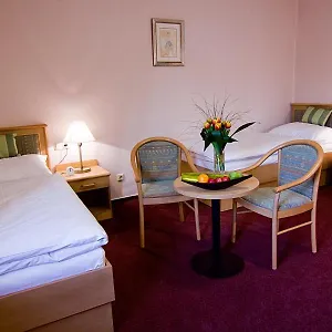 Castle 4* Praha