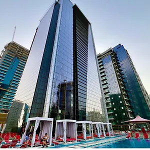 Canal Business Bay 5* Dubaj